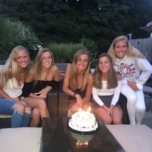 Meet your Posher, Jess